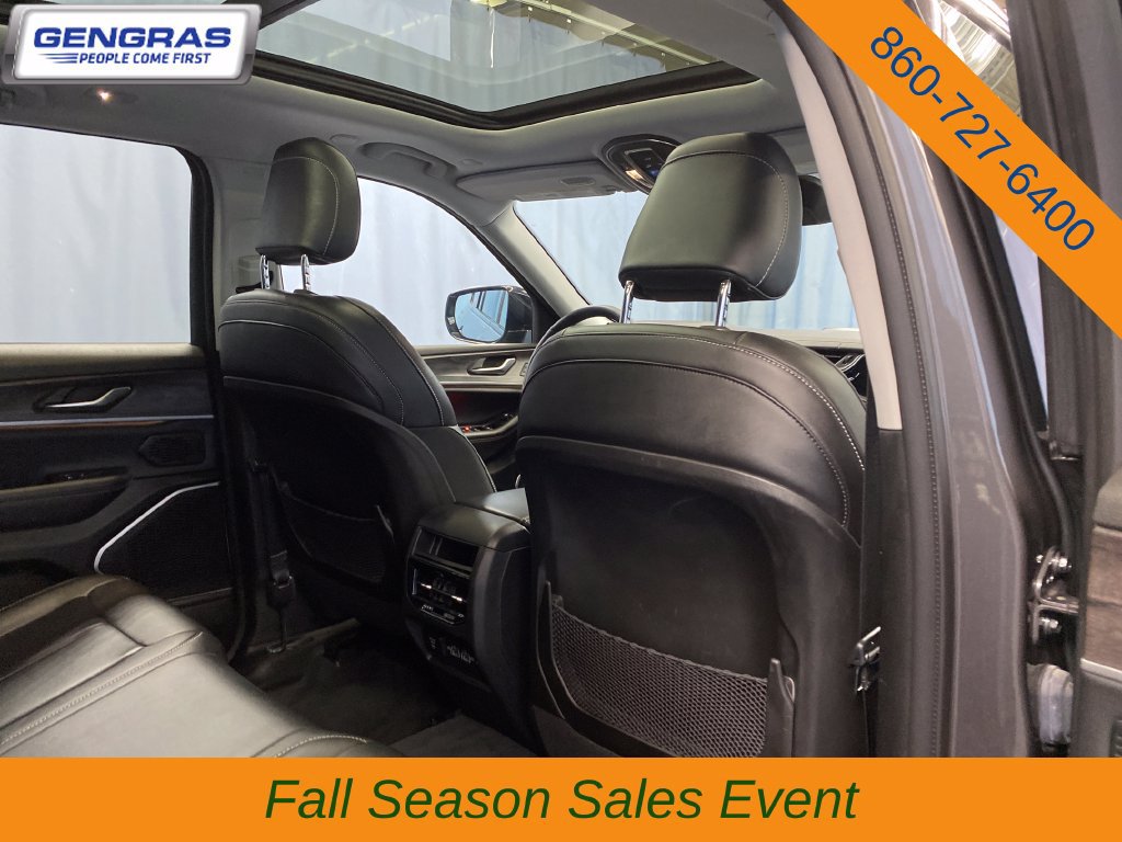 Used 2022 Jeep Grand Cherokee Limited 4xe w/ MOPAR Finishing Package AWD/4WD image 38