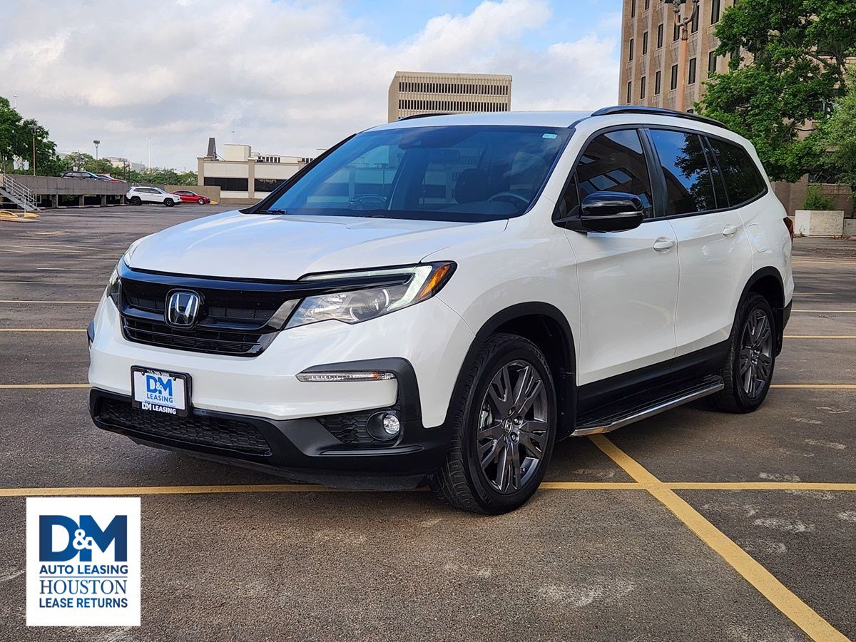 Used 2022 Honda Pilot Sport image 3