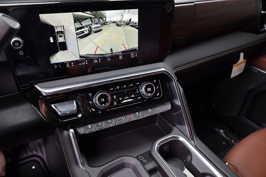 Used 2026 GMC Sierra 3500 Denali Ultimate image 15