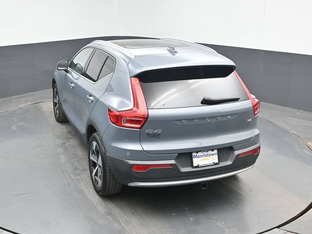 Used 2023 Volvo XC40 B4 Ultimate FWD image 33