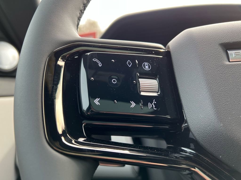 New 2026 Land Rover Range Rover Evoque Dynamic SE image 12