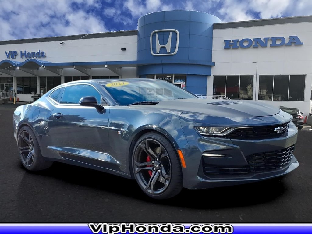 Used 2021 Chevrolet Camaro SS RWD image 1