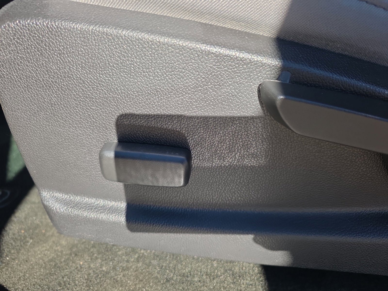 Used 2018 Chevrolet Colorado W/T w/ WT Convenience Package image 13