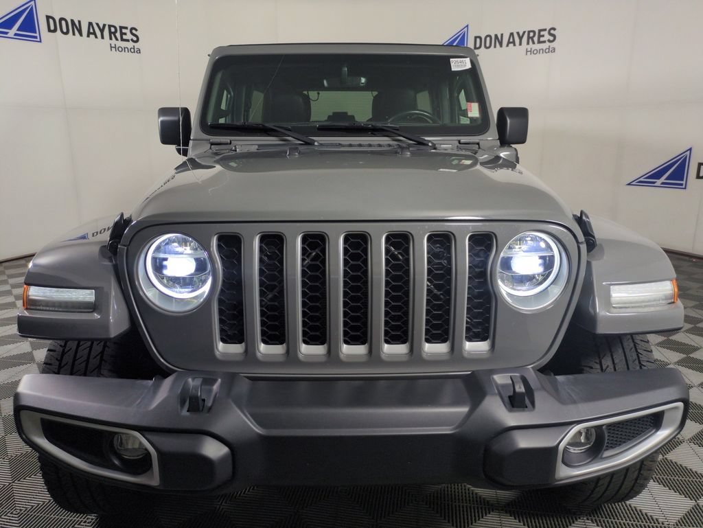 Used 2021 Jeep Wrangler Unlimited Sahara w/ Cold Weather Group AWD/4WD image 11
