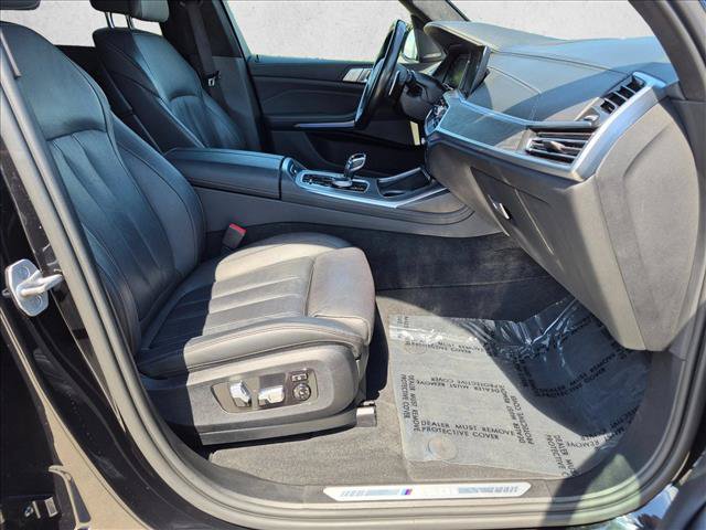 Used 2022 BMW X7 M50i w/ Executive Package AWD/4WD image 22