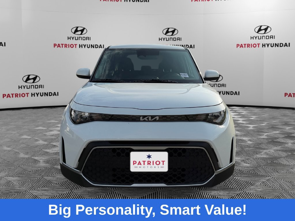 Used 2024 Kia Soul LX w/ Option Group 015 FWD image 8