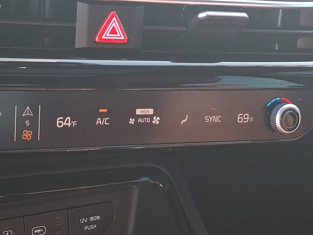 Certified 2025 Kia K5 GT-Line w/ GT-Line Premium Package AWD/4WD image 22