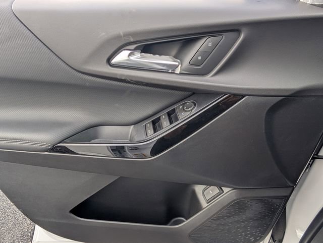 New 2026 Chevrolet Equinox LT w/ Convenience Package II image 13