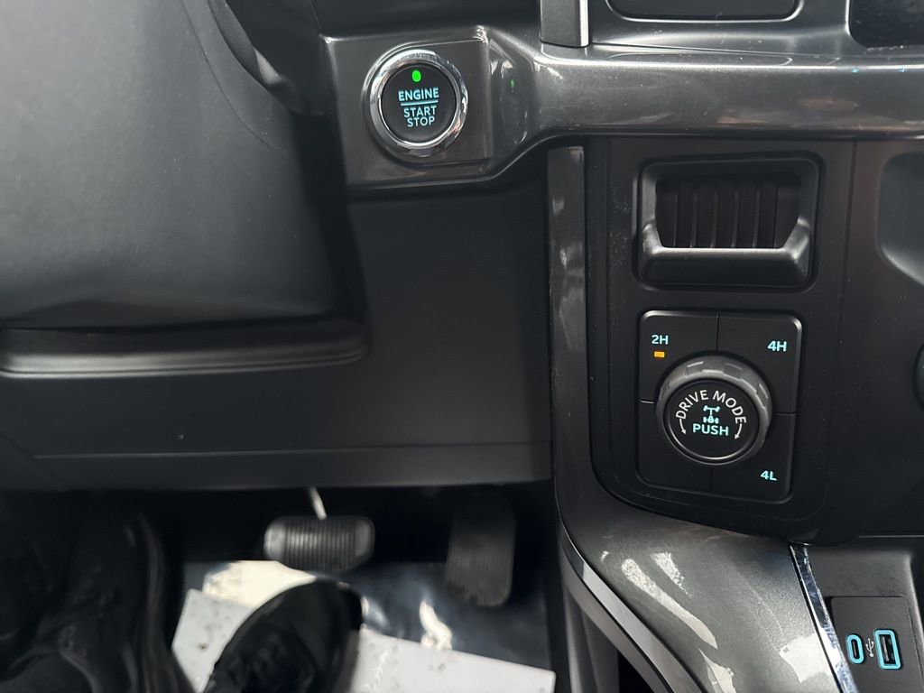 Used 2023 Ford F150 XLT w/ Equipment Group 302A High image 17