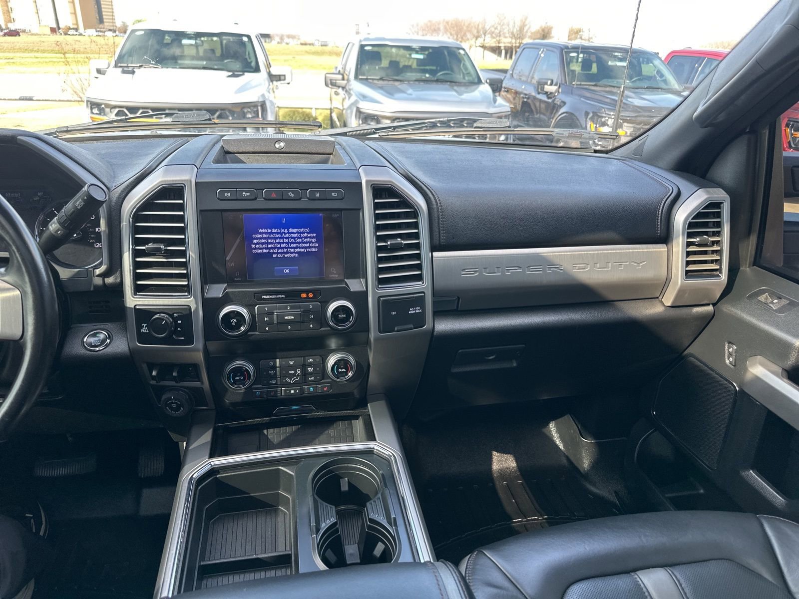 Used 2021 Ford F350 Platinum w/ Tremor Off-Road Package image 18