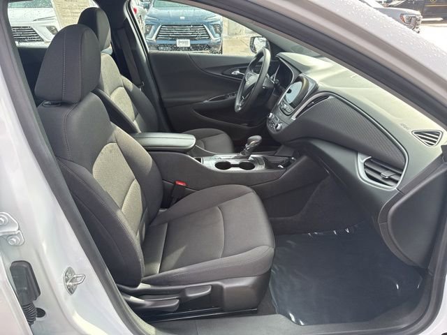 Used 2024 Chevrolet Malibu LT FWD image 47