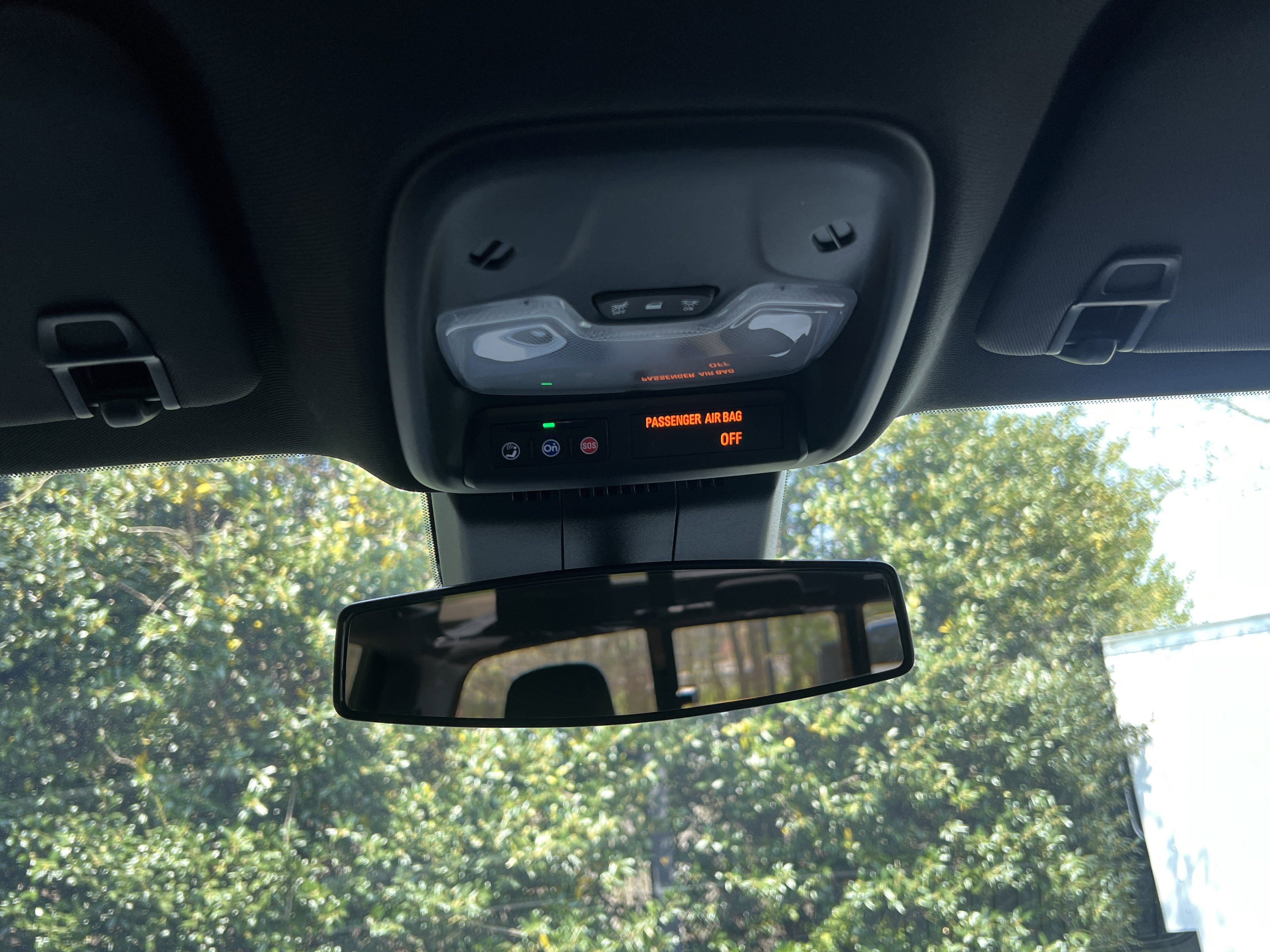 Used 2025 Chevrolet Colorado W/T w/ Advanced Trailering Package image 29