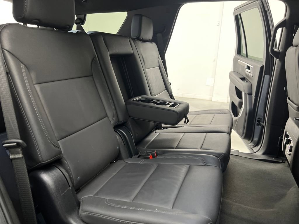 Used 2025 Chevrolet Tahoe LT image 17