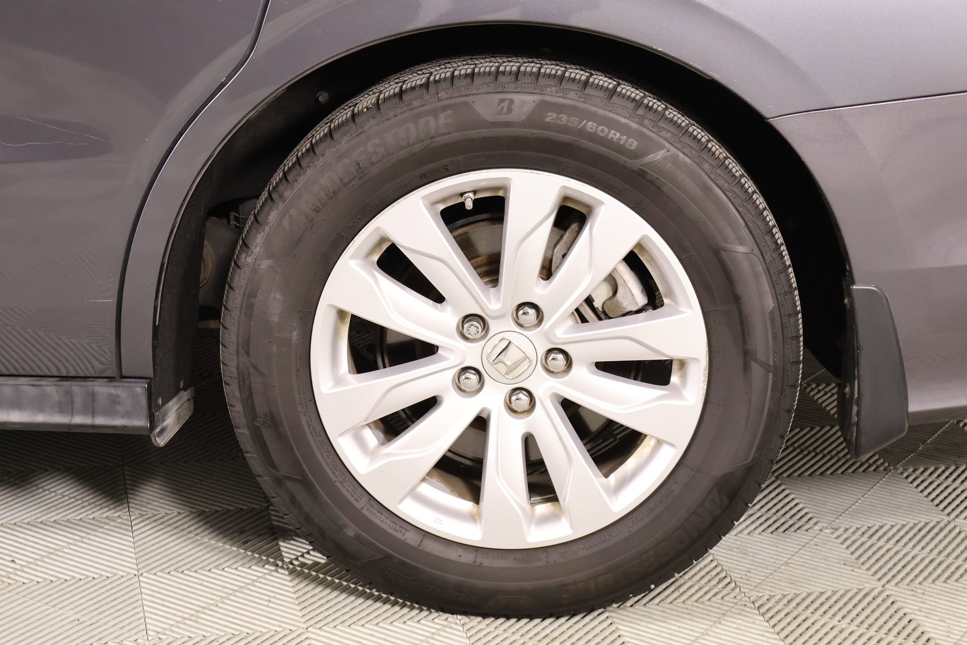 Used 2018 Honda Odyssey LX image 17