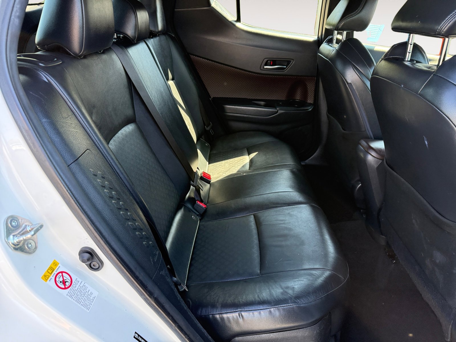 Used 2019 Toyota C-HR Limited image 18