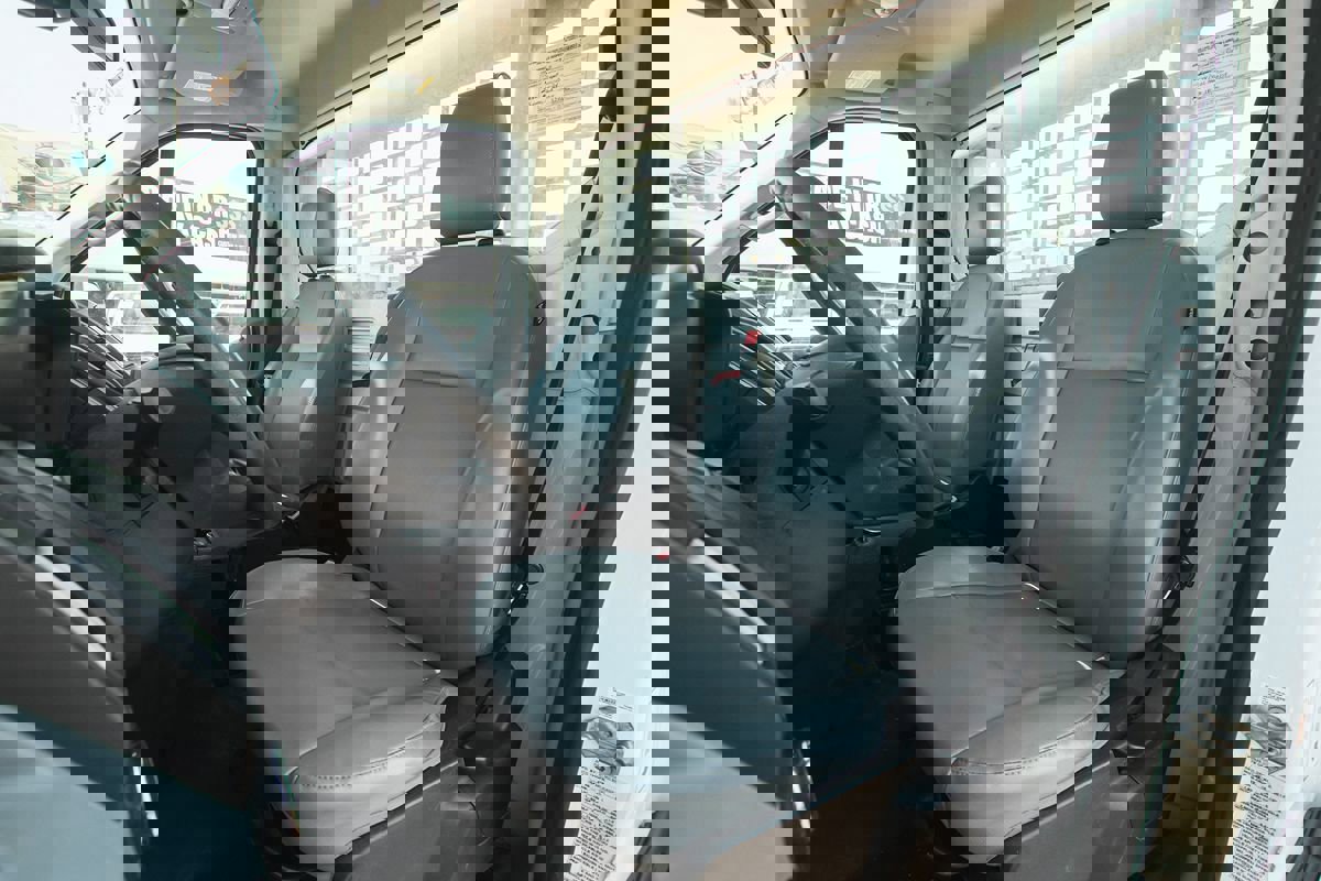 Used 2018 Ford Transit 250 138 image 12