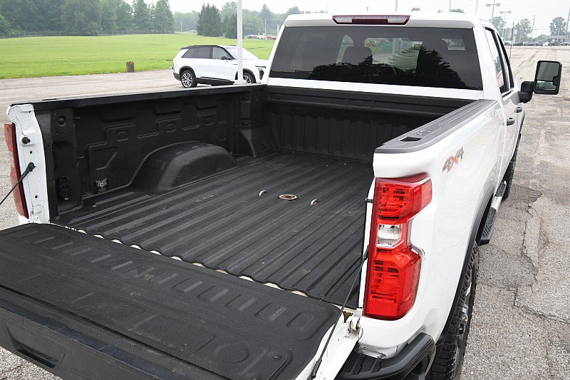Used 2022 Chevrolet Silverado 2500 Custom AWD/4WD image 24
