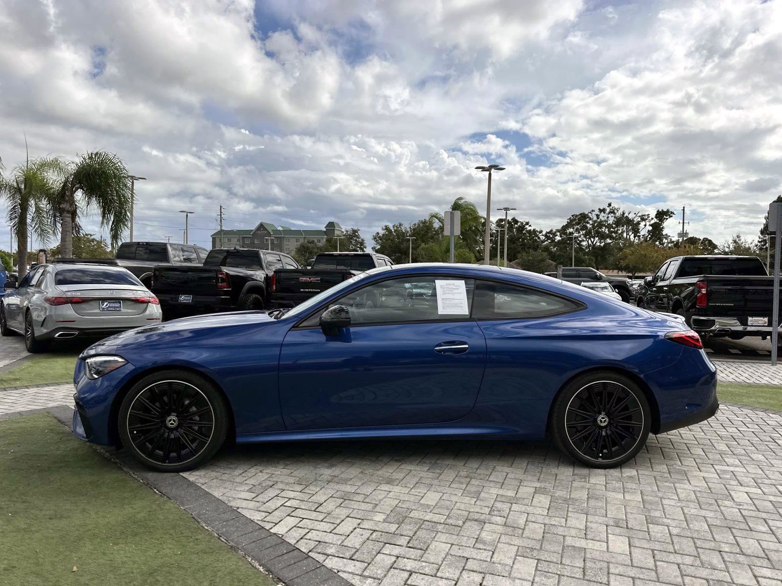 Certified 2025 Mercedes-Benz CLE 300 4MATIC Coupe image 6