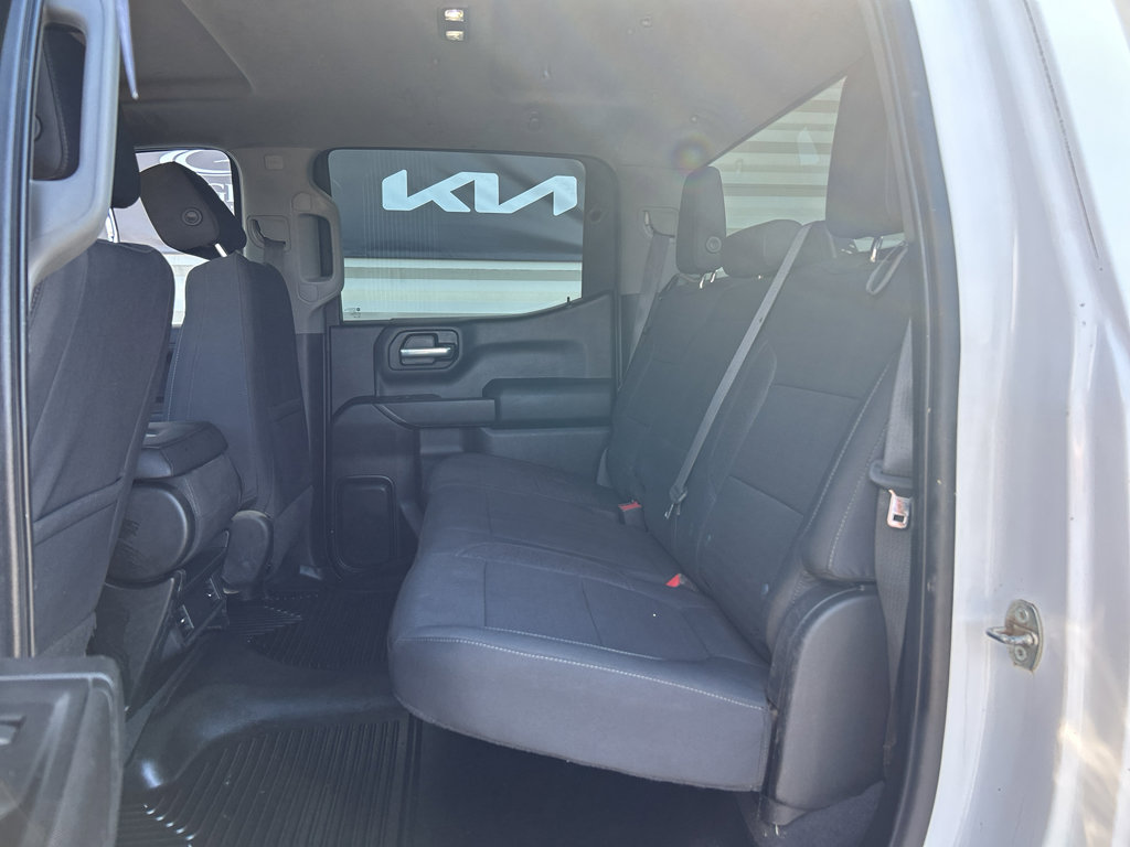 Used 2021 Chevrolet Silverado 1500 LT image 13