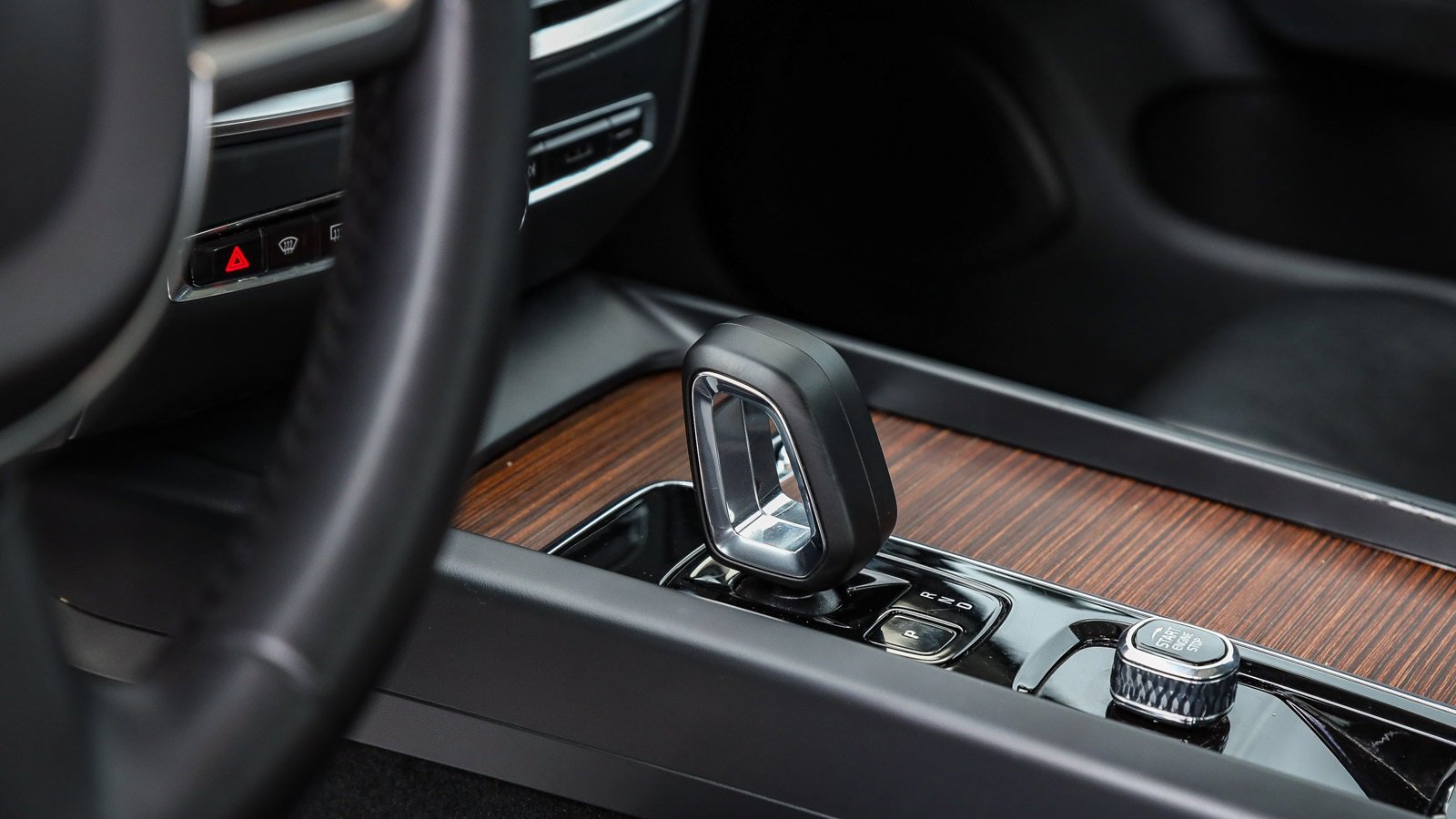 Used 2024 Volvo S60 B5 Plus image 22