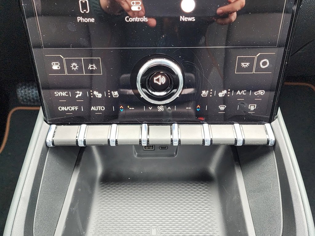 New 2026 GMC Terrain AT4 w/ Convenience Package III image 30