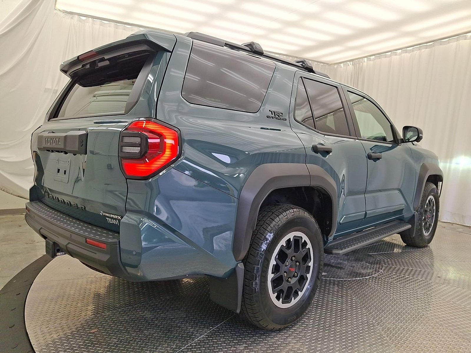 Certified 2025 Toyota 4Runner TRD Off-Road Premium w/ Tow Technology Package AWD/4WD image 29