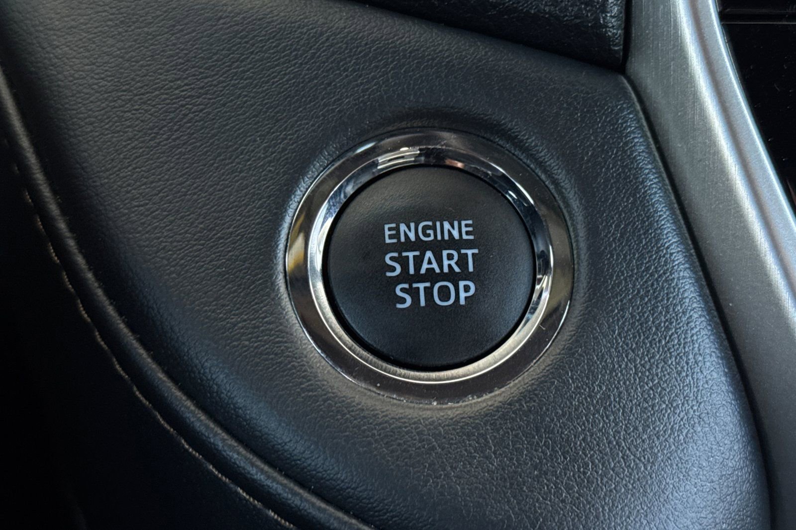 Used 2020 Toyota Land Cruiser Heritage Edition AWD/4WD image 26