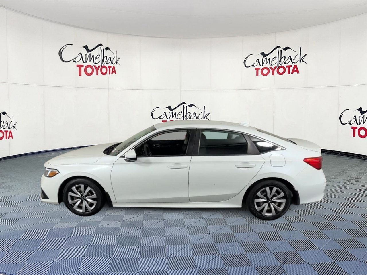 Used 2023 Honda Civic LX image 8