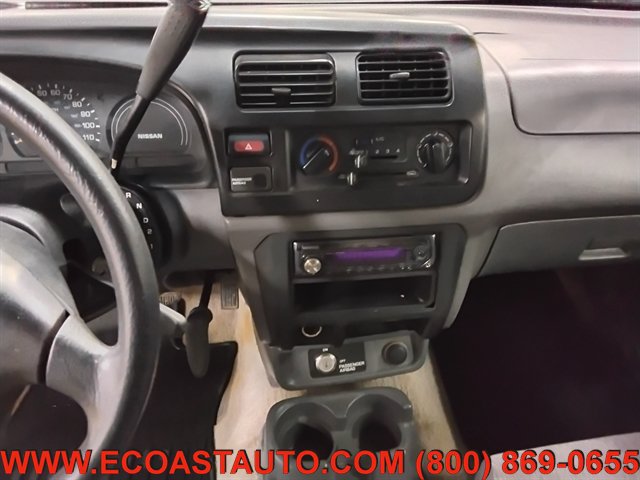 Used 1999 Nissan Frontier XE RWD image 12
