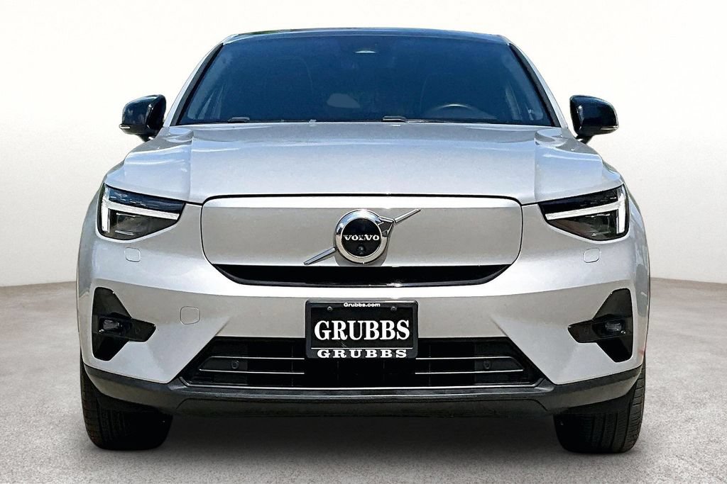 Certified 2023 Volvo C40 P8 Recharge Ultimate w/ Protection Package Premier AWD/4WD image 4