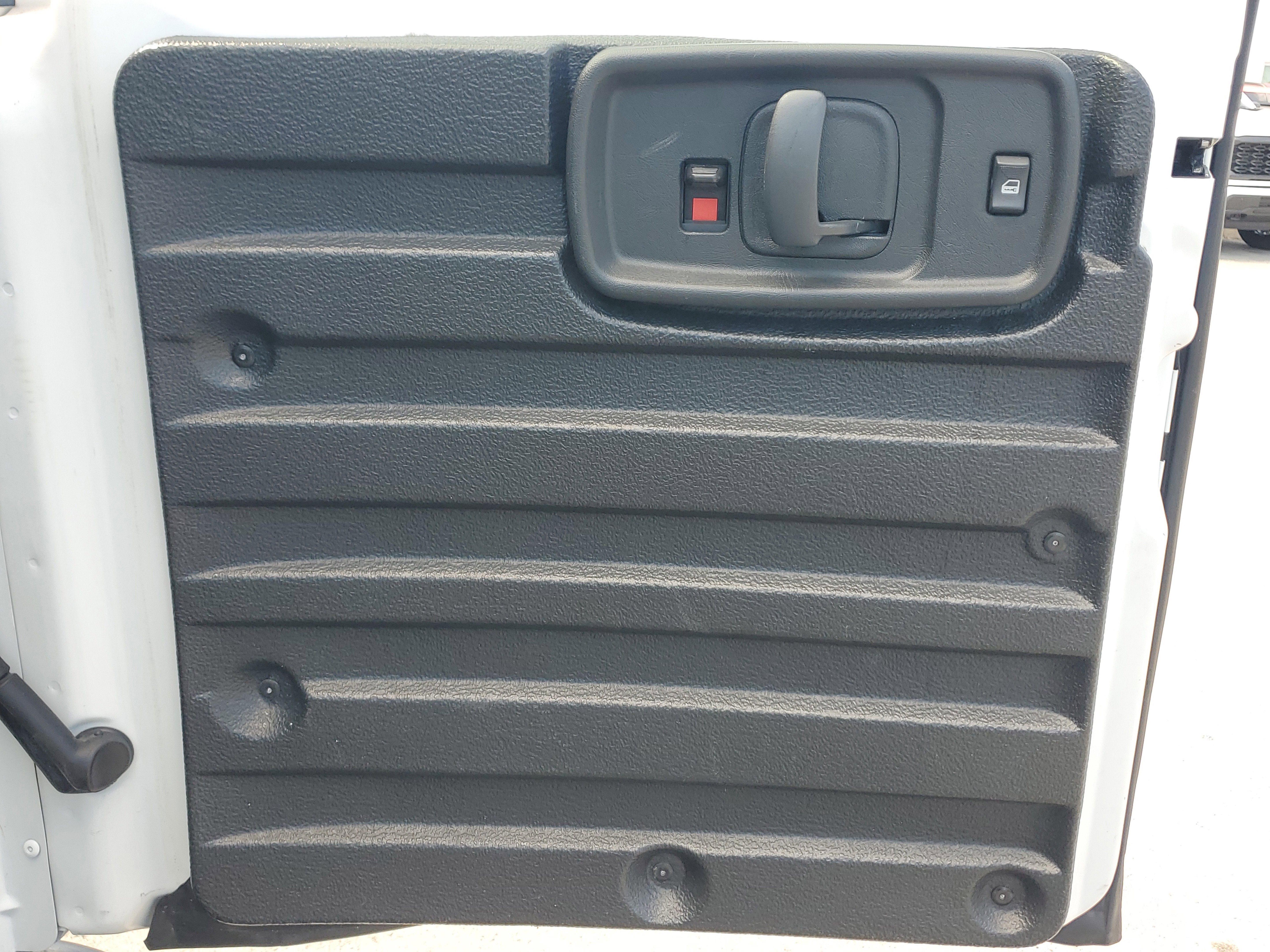 Used 2023 GMC Savana 2500 w/ Driver Convenience Package image 13