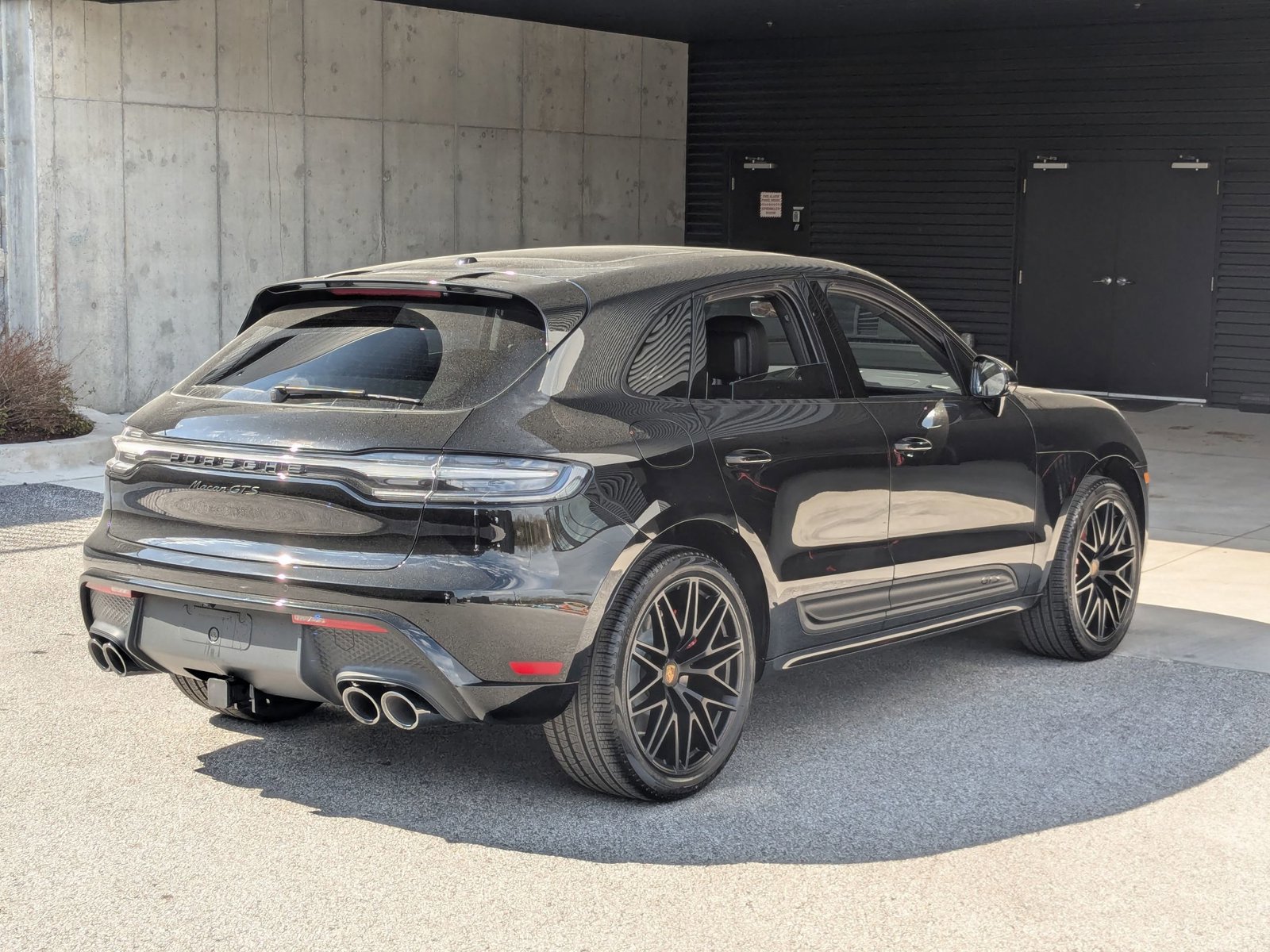 New 2026 Porsche Macan GTS AWD/4WD image 9