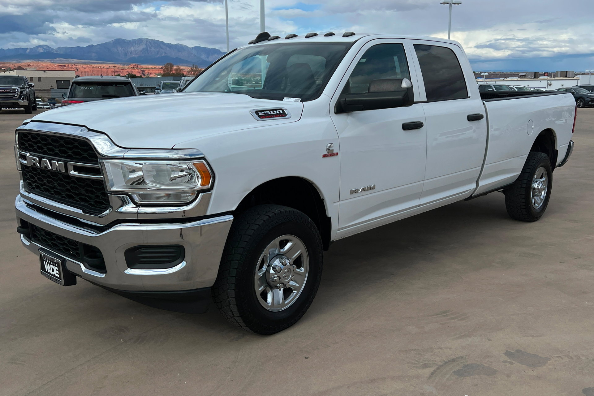 Used 2022 RAM 2500 Tradesman w/ Chrome Appearance Group AWD/4WD image 1