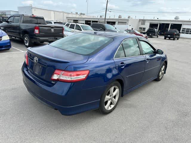 Used 2011 Toyota Camry SE w/ SE Extra-Value Pkg #1 FWD image 15