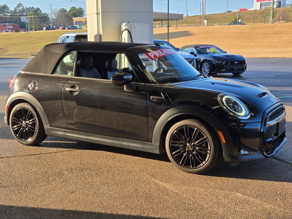 Used 2024 MINI Cooper S image 7