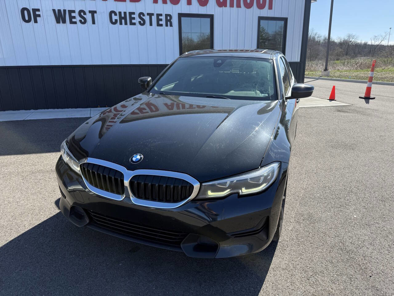 Used 2019 BMW 330i xDrive 330i xDrive AWD 4dr Sedan w/ Convenience Package image 2