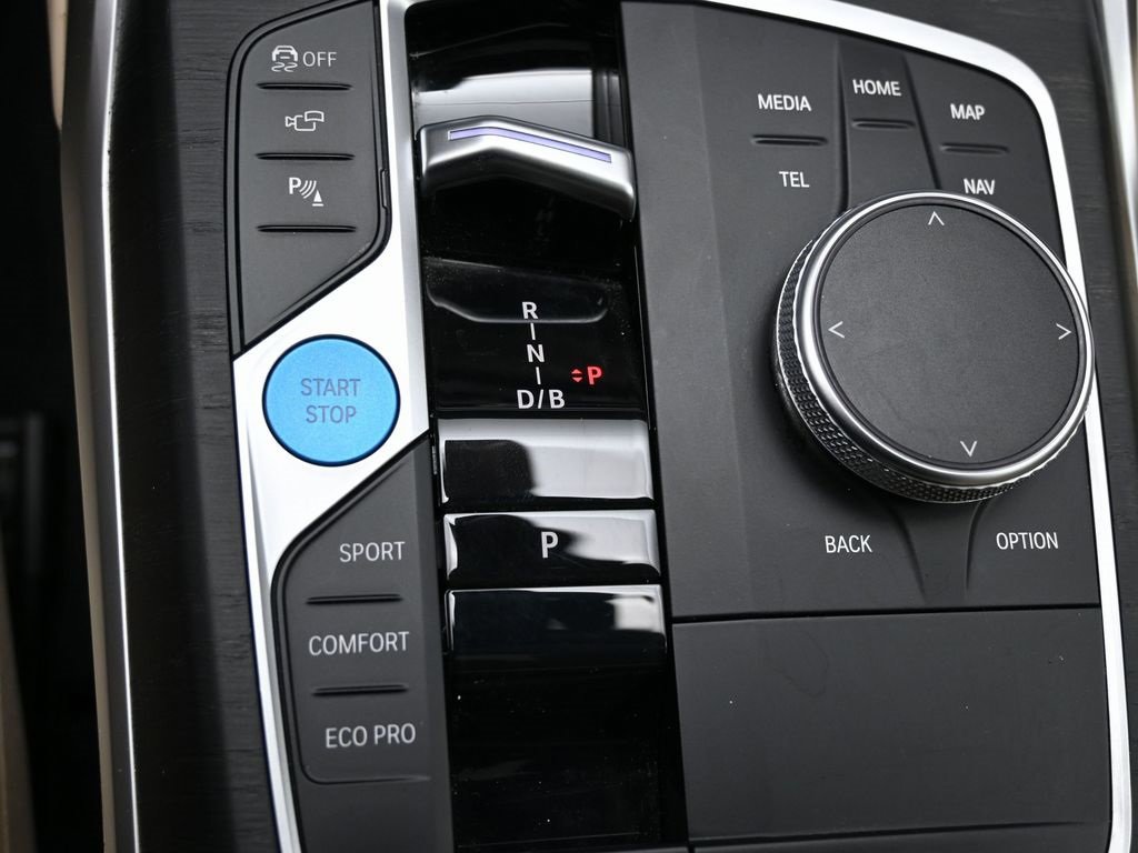 Used 2023 BMW i4 eDrive35 w/ Premium Package image 28