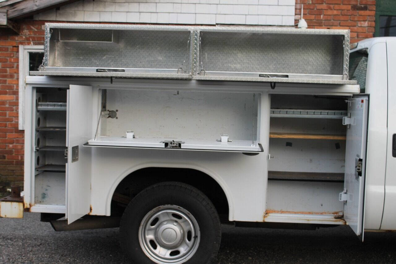 Used 2012 Ford F250 XL image 18