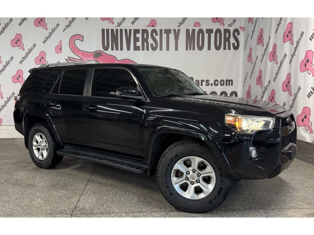 Used 2018 Toyota 4Runner SR5 image 3