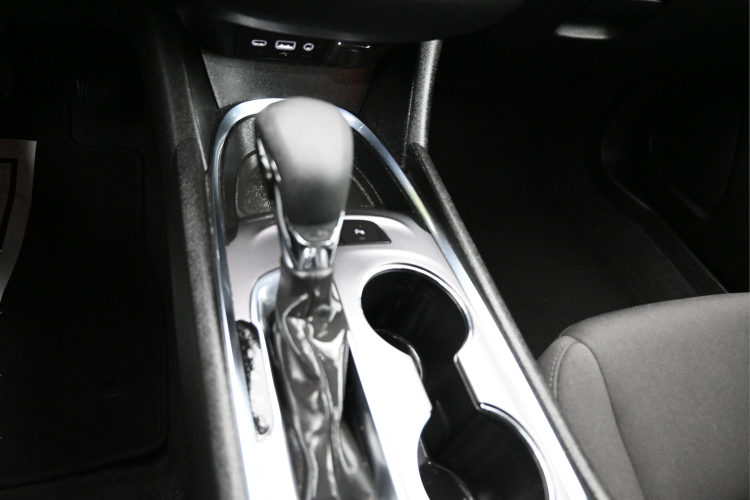 Used 2024 Chevrolet Malibu LT FWD image 24