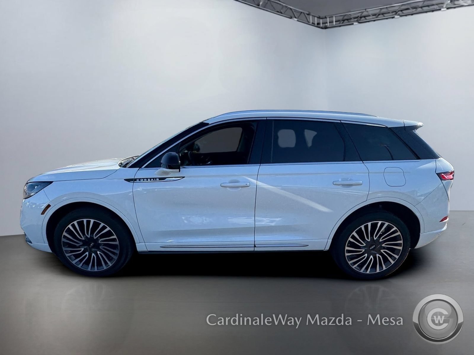 Used 2022 Lincoln Corsair AWD w/ Premium Package image 8