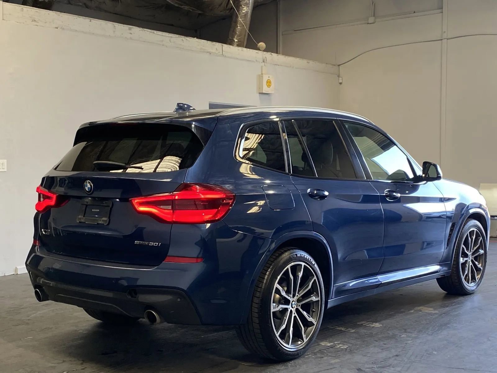 Used 2019 BMW X3 sDrive30i RWD image 4