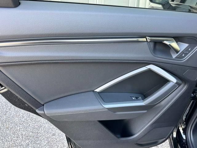 New 2025 Audi Q3 2.0T Premium AWD/4WD image 32