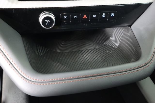 Certified 2025 Ford Explorer Active w/ Active Comfort Package image 52