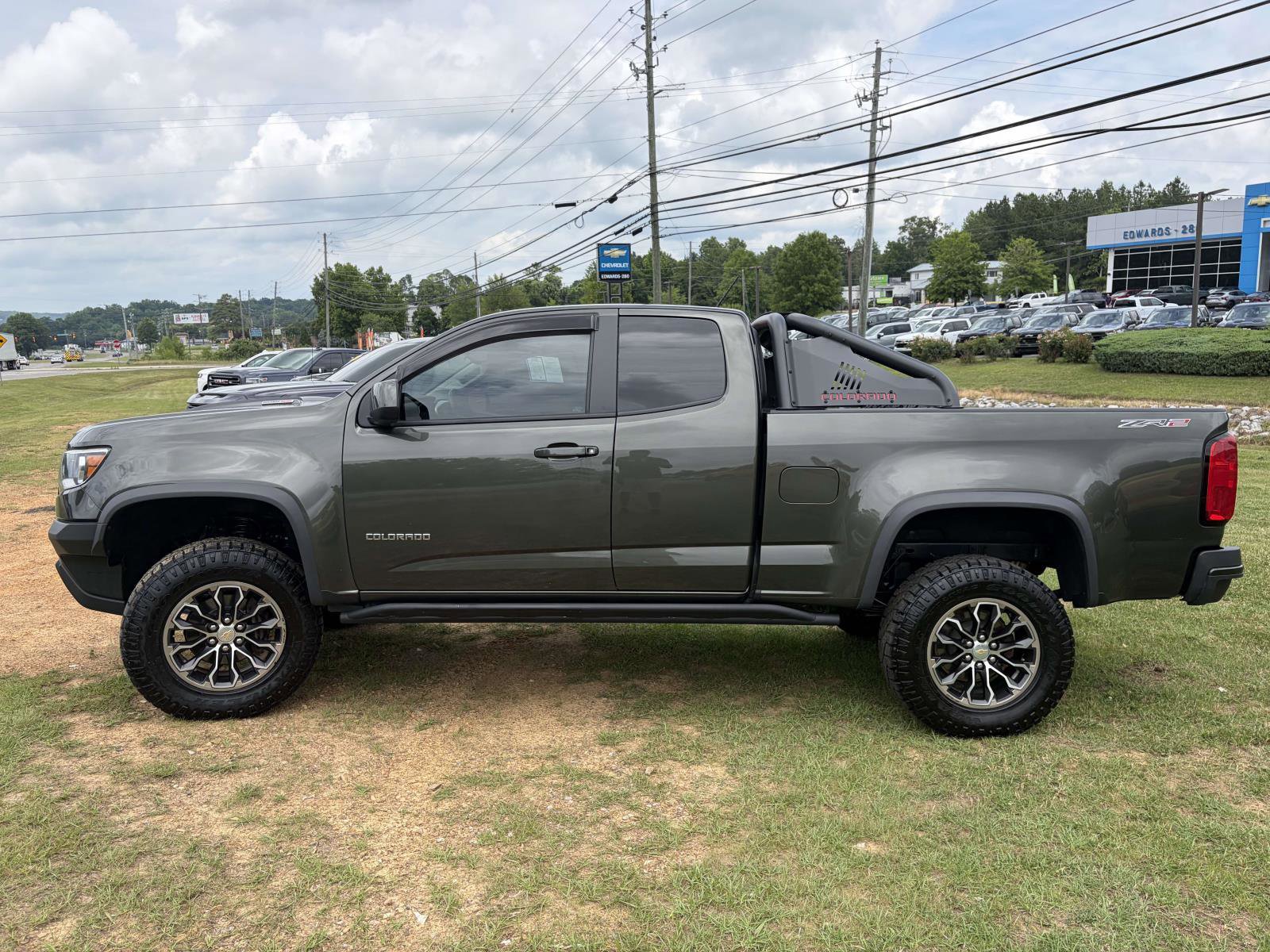 Used 2018 Chevrolet Colorado ZR2 w/ LPO, Premium Interior Package AWD/4WD image 22