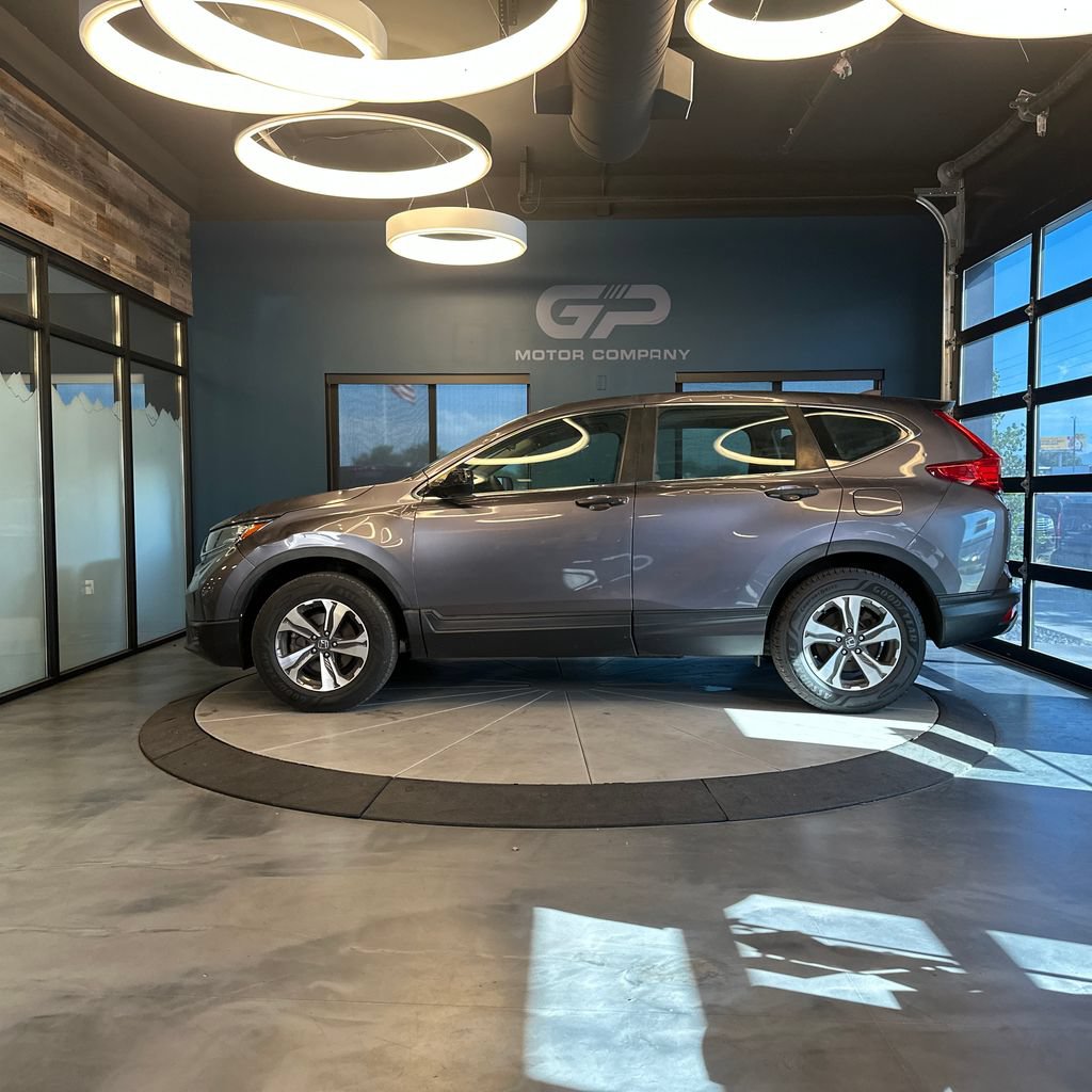 Used 2017 Honda CR-V LX image 6