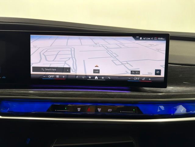 Certified 2023 BMW 760i xDrive w/ Parking Assistance Package AWD/4WD image 32