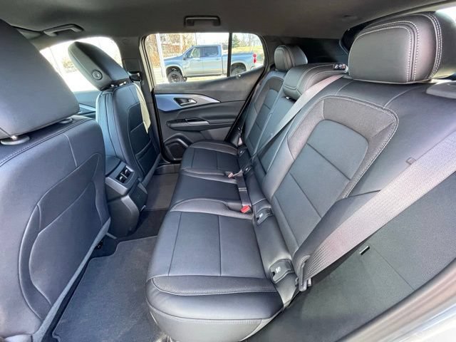 New 2026 Chevrolet Equinox EV LT w/ LPO, Tech Bronze Package FWD image 28