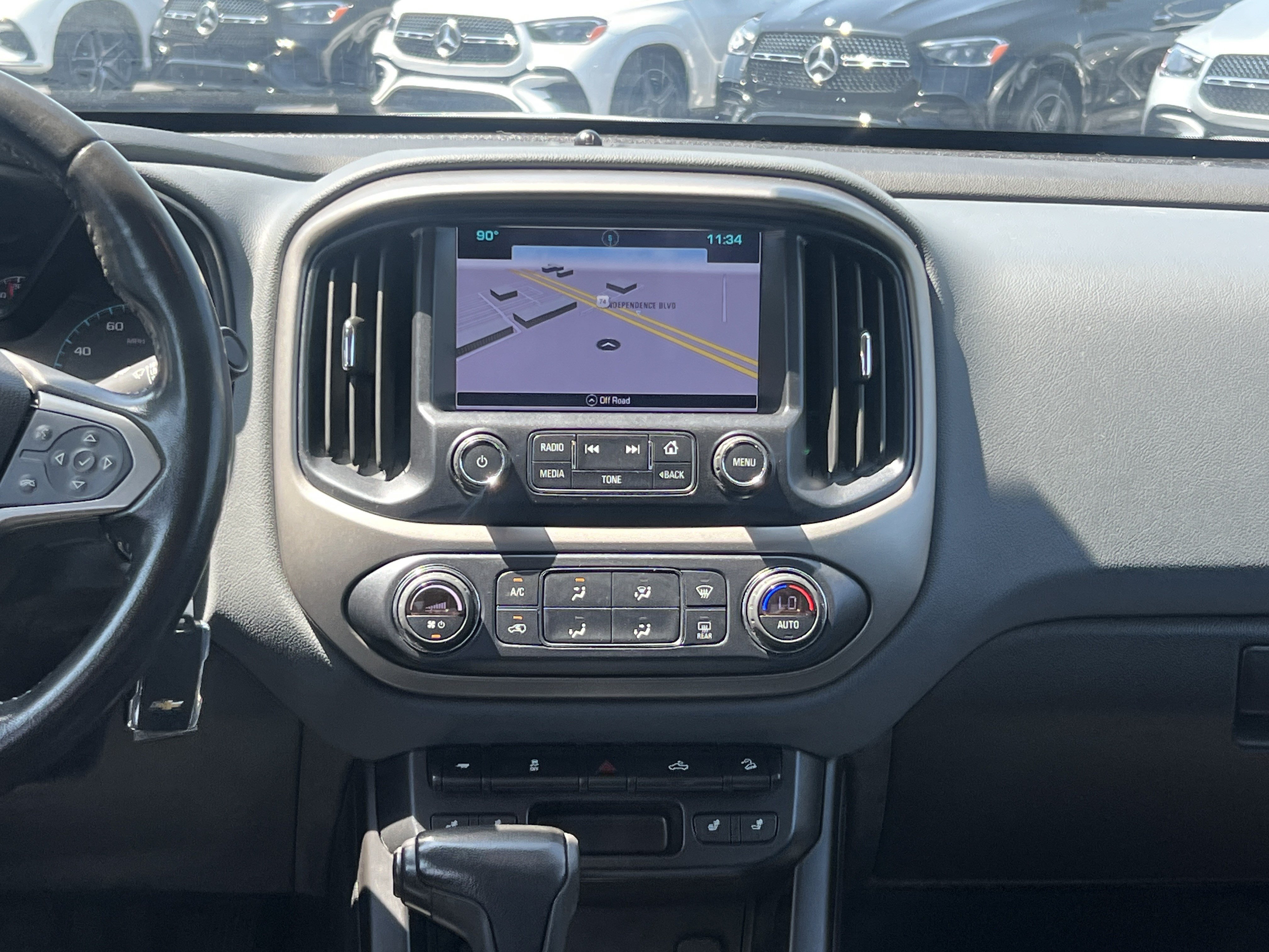 Used 2018 Chevrolet Colorado Z71 AWD/4WD image 31