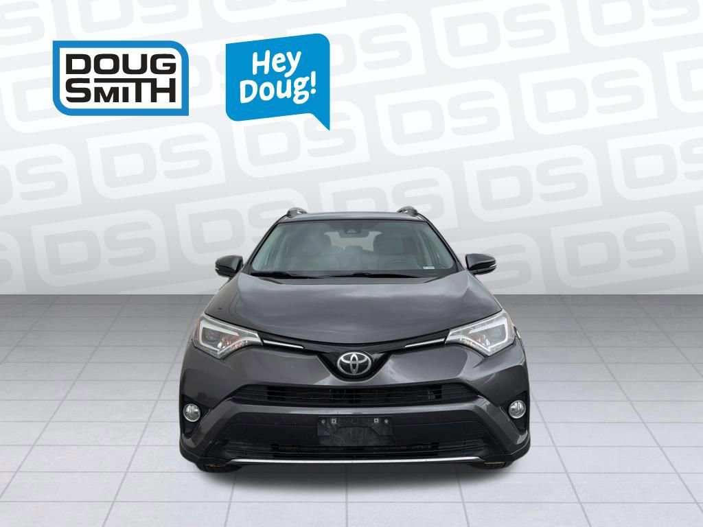 Used 2017 Toyota RAV4 Limited image 2